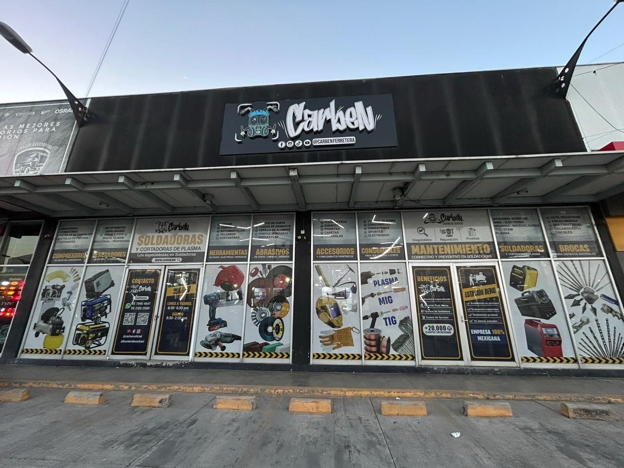 Fotografía real de Carben Izcalli proporcionada por Carben