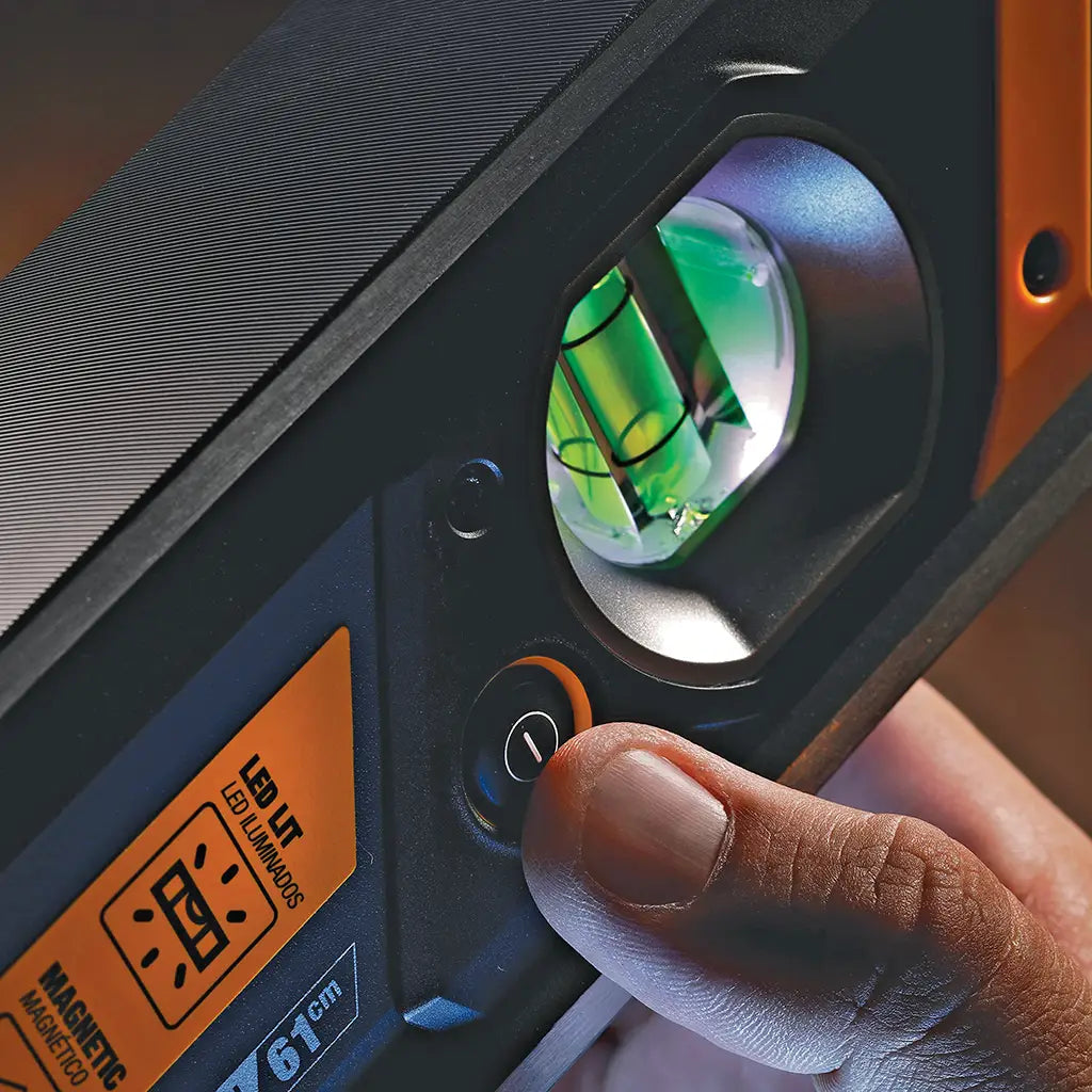 Nivel De Caja Magnético Con Luz 24" TB-H2-L-24LH-M
