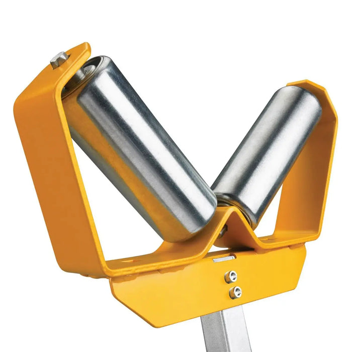 Soporte De Rodillo En V, Para Mantener Los Tubos Y La Madera Centrados, ToughBuilt® TB-S220